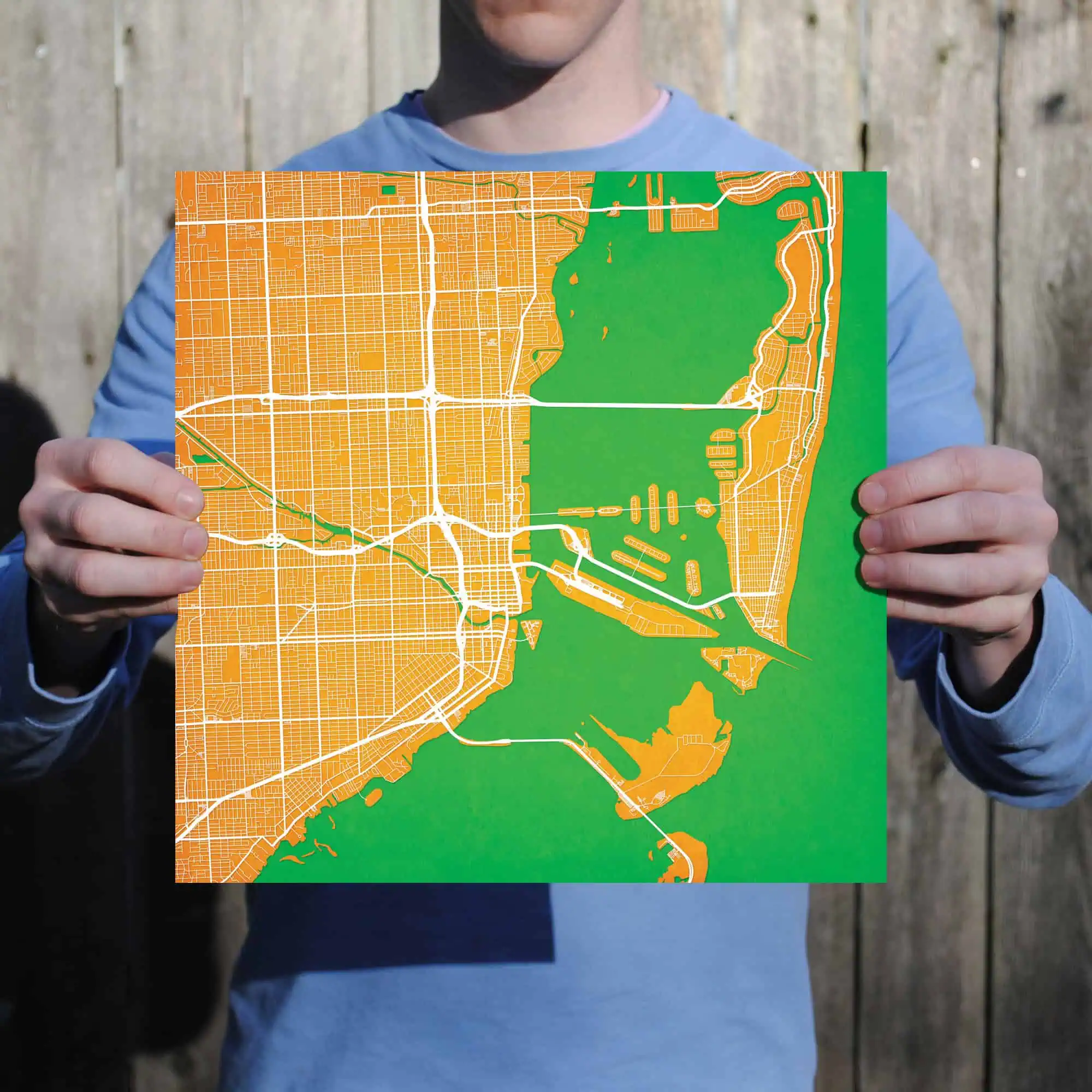 Detailed city map with streets, parks, and waterways, ideal for travel planning and navigation. Perfect for users seeking local or regional maps for outdoor activities or urban exploration.