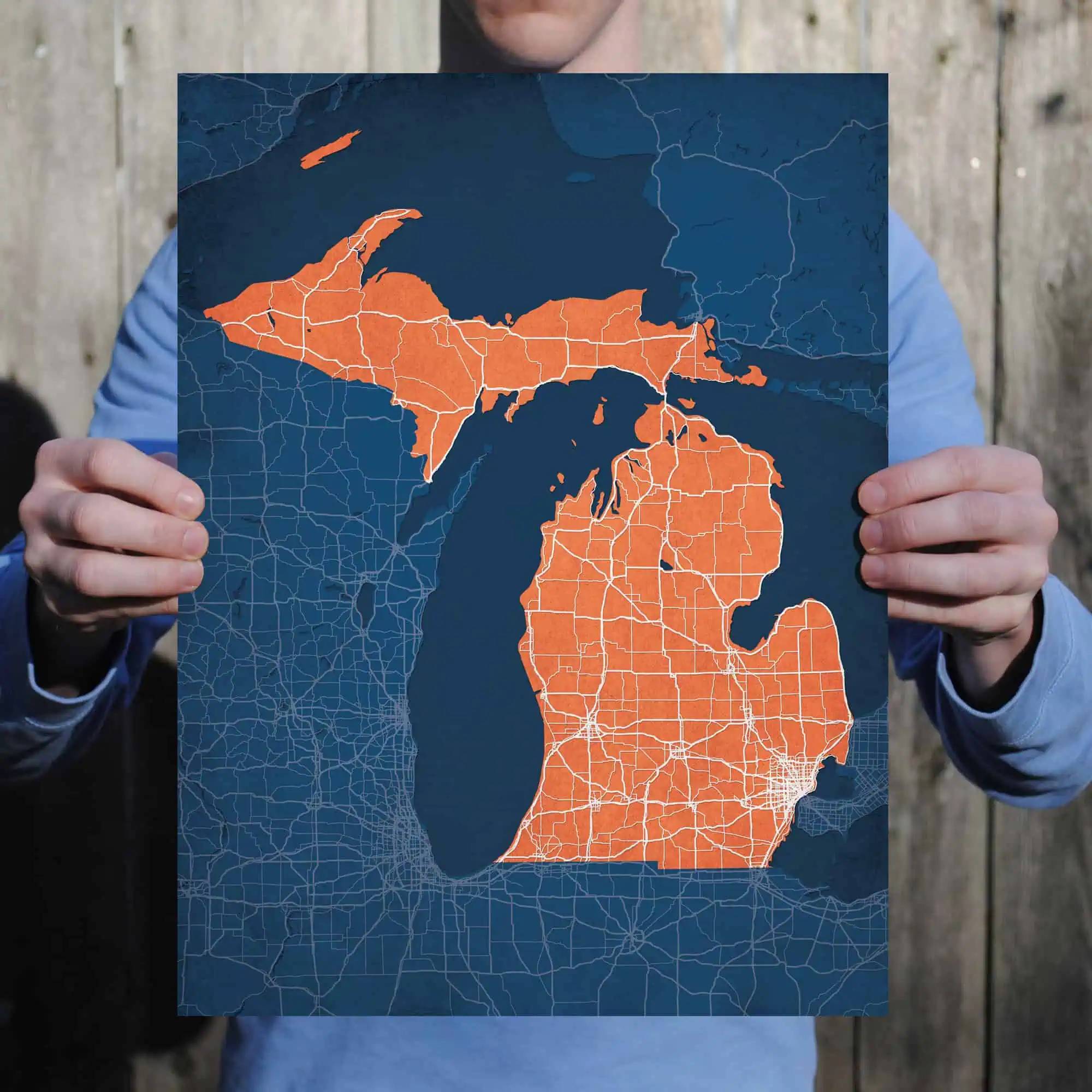 Map of Michigan and surrounding states highlighting key highways and cities, ideal for traveling, navigation, and geographic reference.